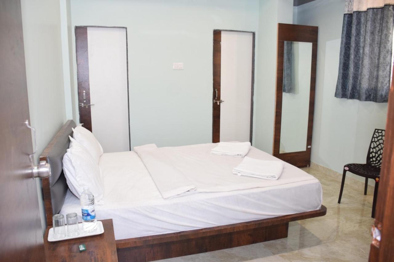 Shankar Residency, Akkalkot Akalkot Exteriér fotografie