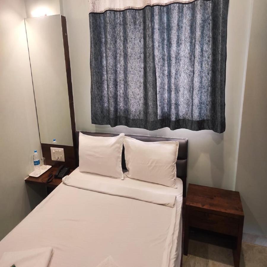 Shankar Residency, Akkalkot Akalkot Exteriér fotografie