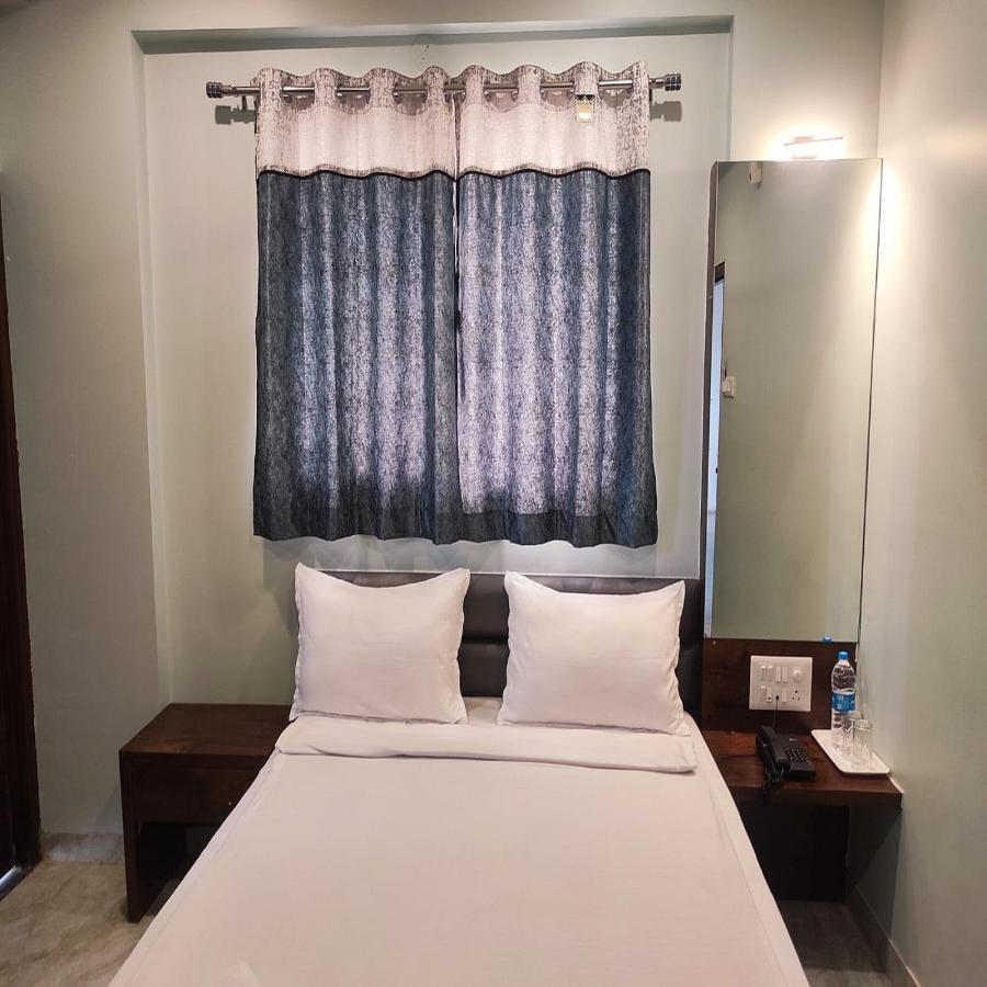 Shankar Residency, Akkalkot Akalkot Exteriér fotografie