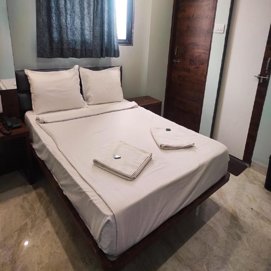 Shankar Residency, Akkalkot Akalkot Exteriér fotografie